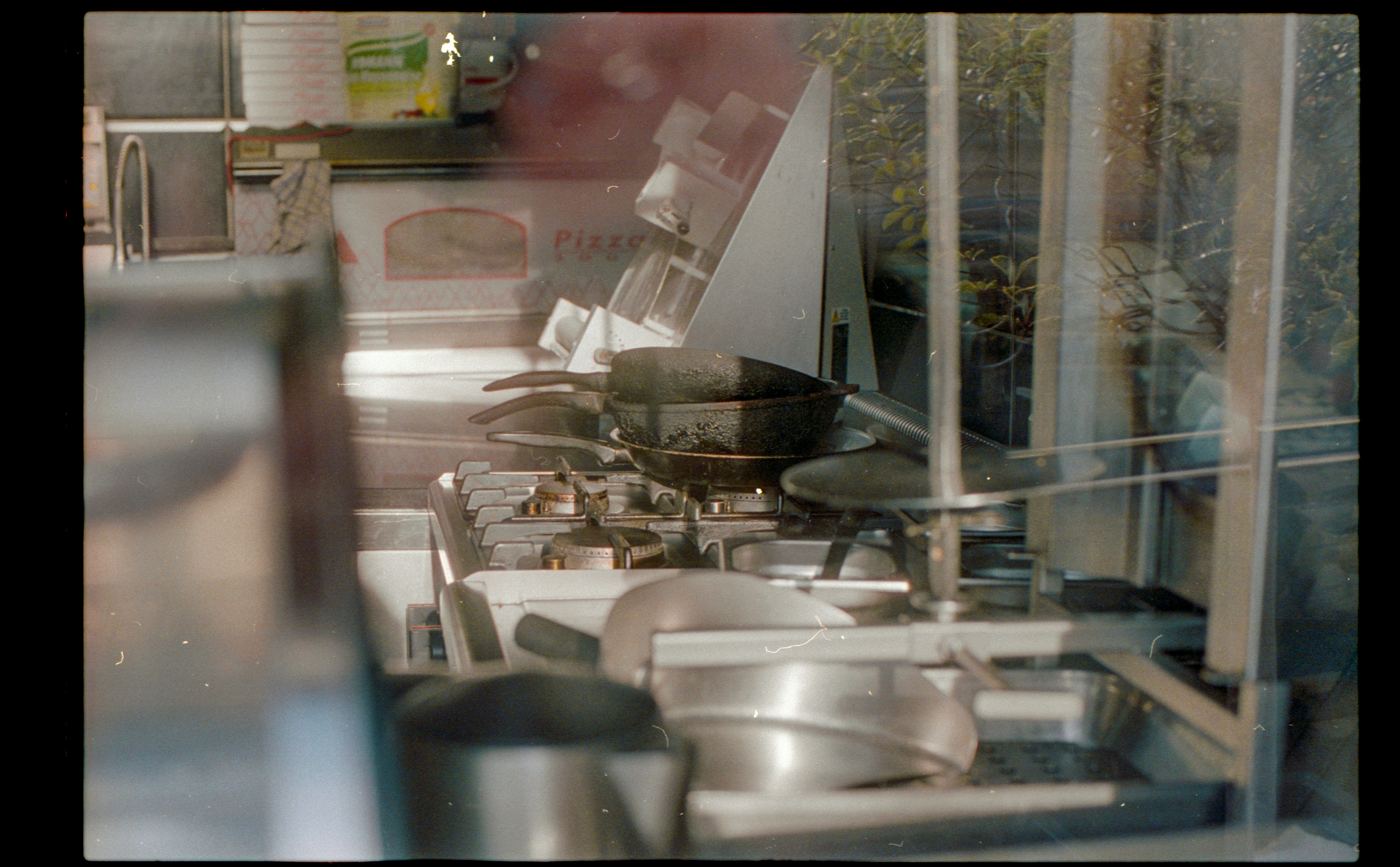 Memilih Kitchen Set Stainless Steel untuk Restoran Cepat Saji